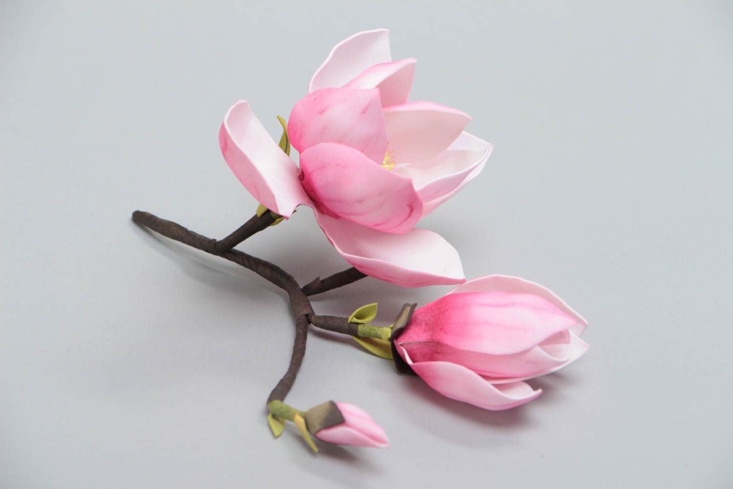 Fleur artificielle décorative belle en foamiran faite main Magnolia rose photo 3