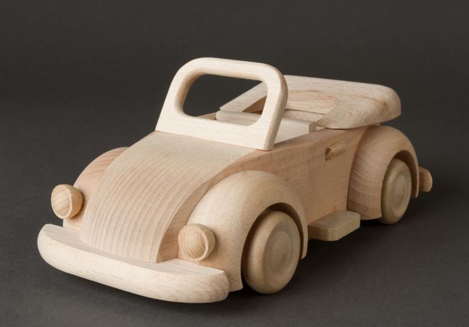Macchina giocattolo fatta a mano giocattolo di legno naturale da bambino
 foto 3