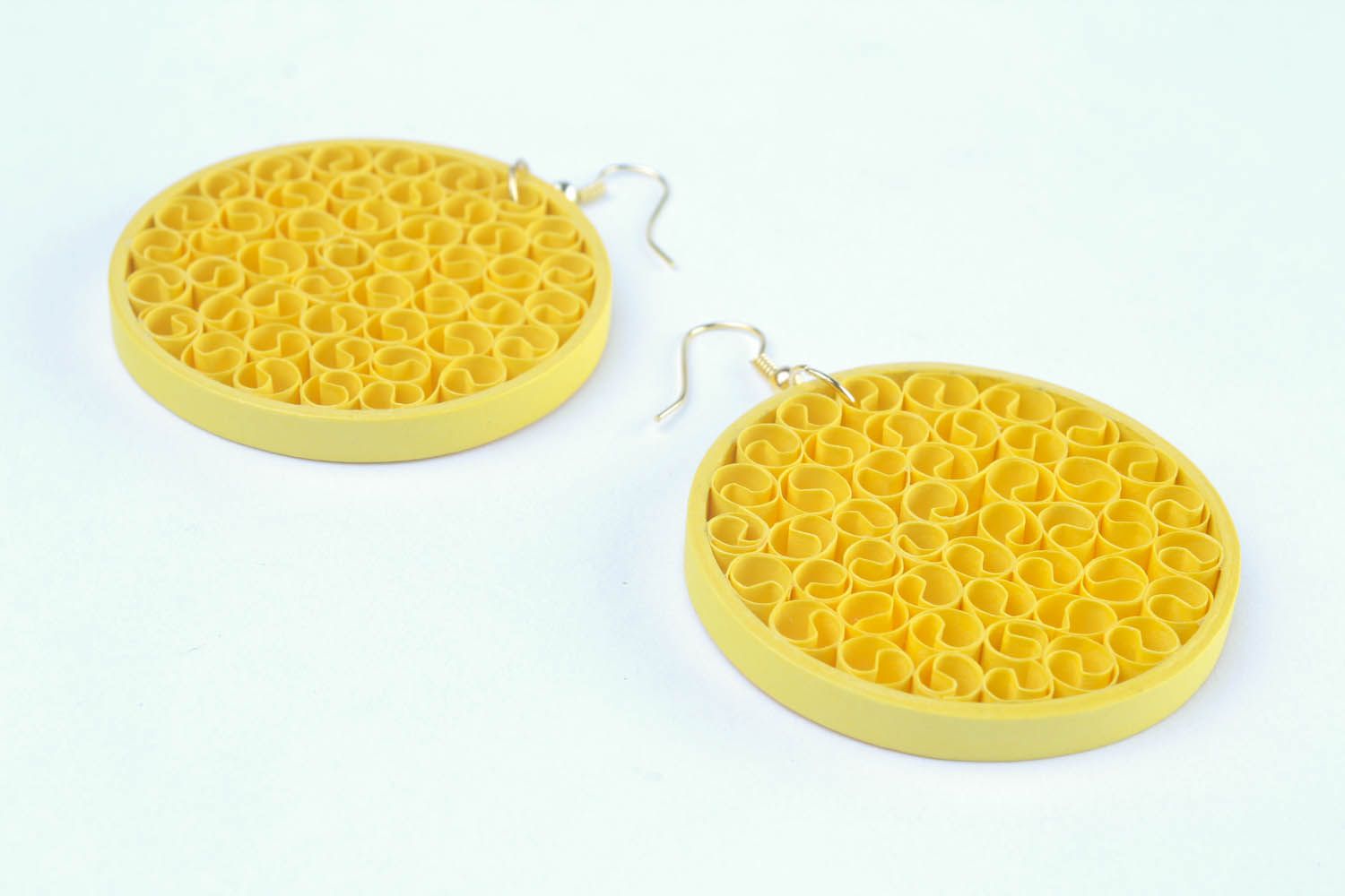 Round paper earrings The Sun photo 4