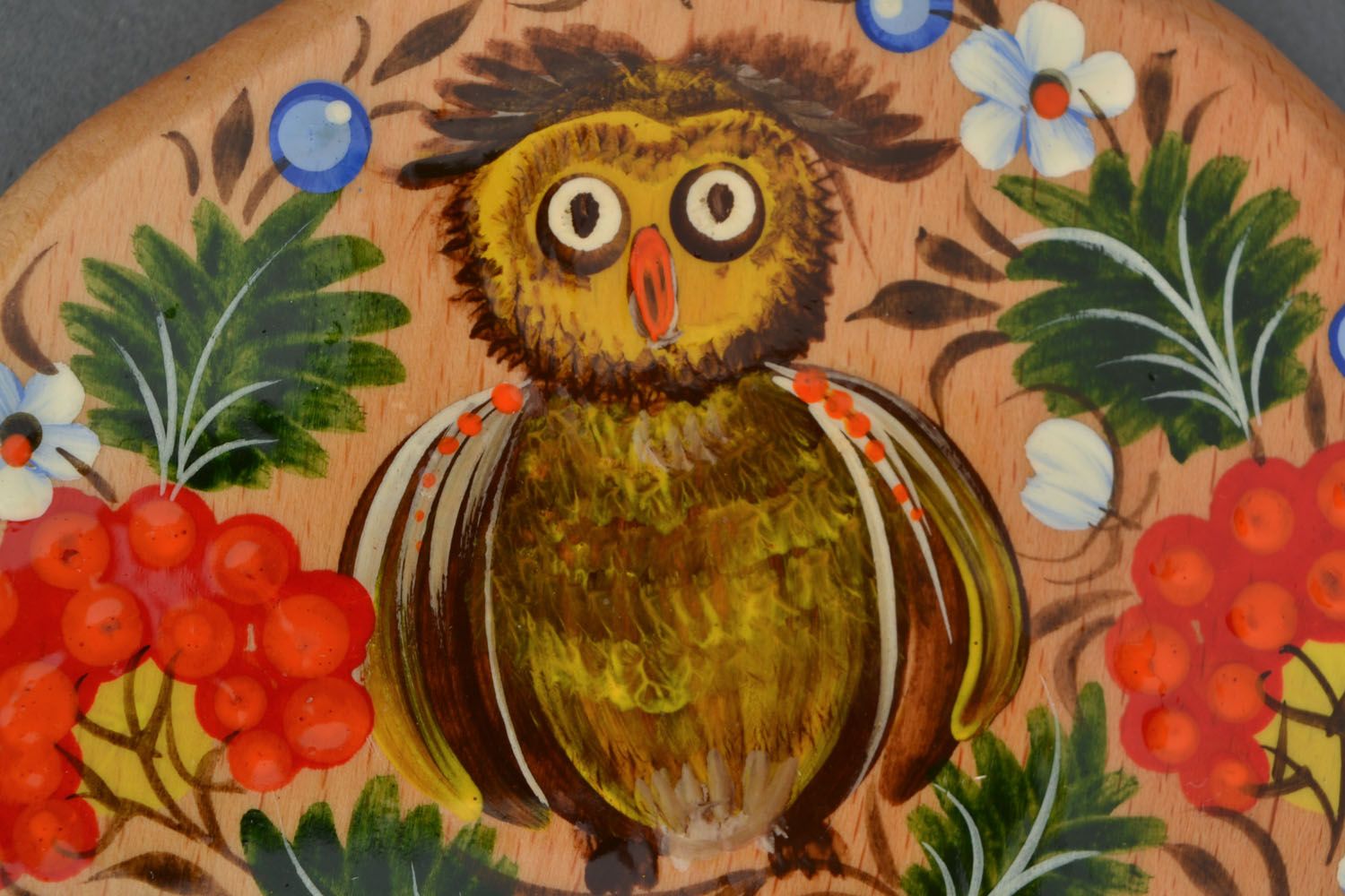 Chopping board with the owl image photo 5