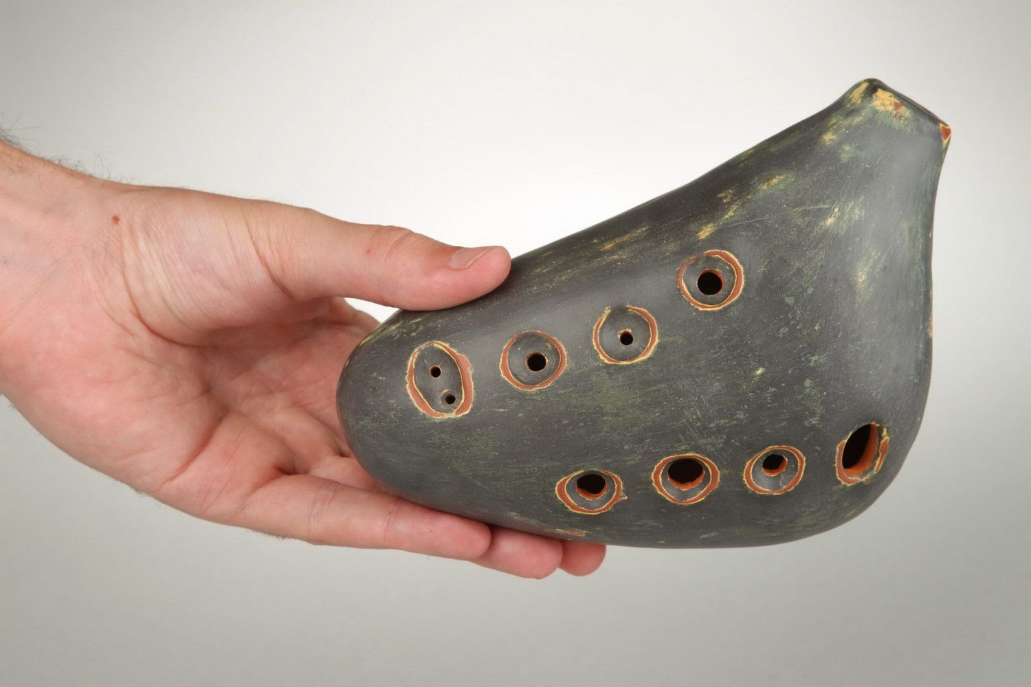 Ocarina, globular flute made of clay with 8 holes photo 3