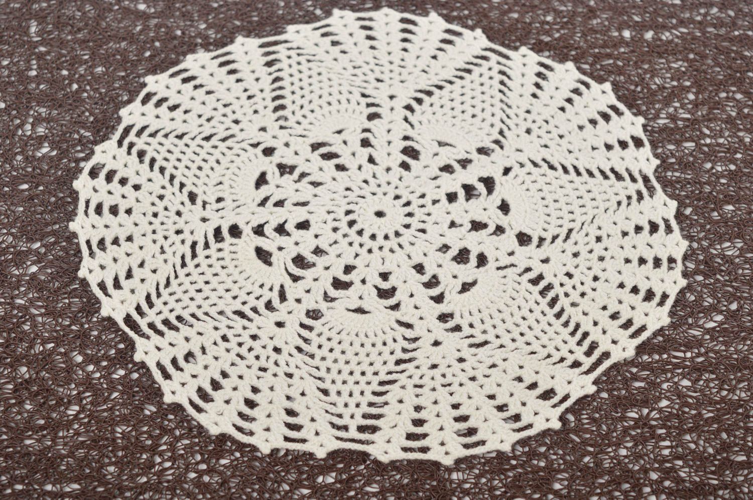 Handmade openwork napkin home decor white crocheted napkin crocheted cloth  photo 2