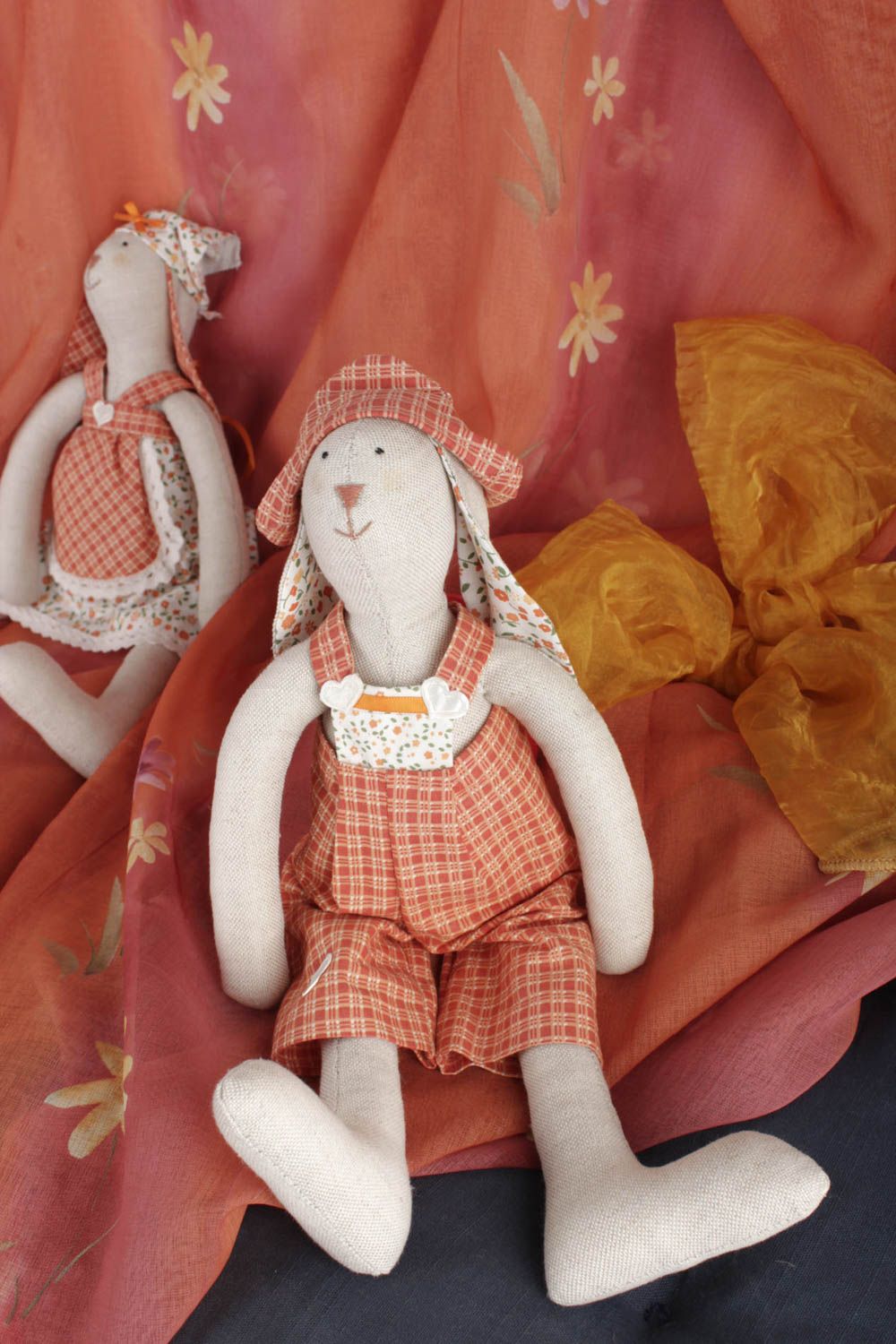 Conejo de peluche hecho a mano animalito de tela para decorar juguete para bebés foto 1