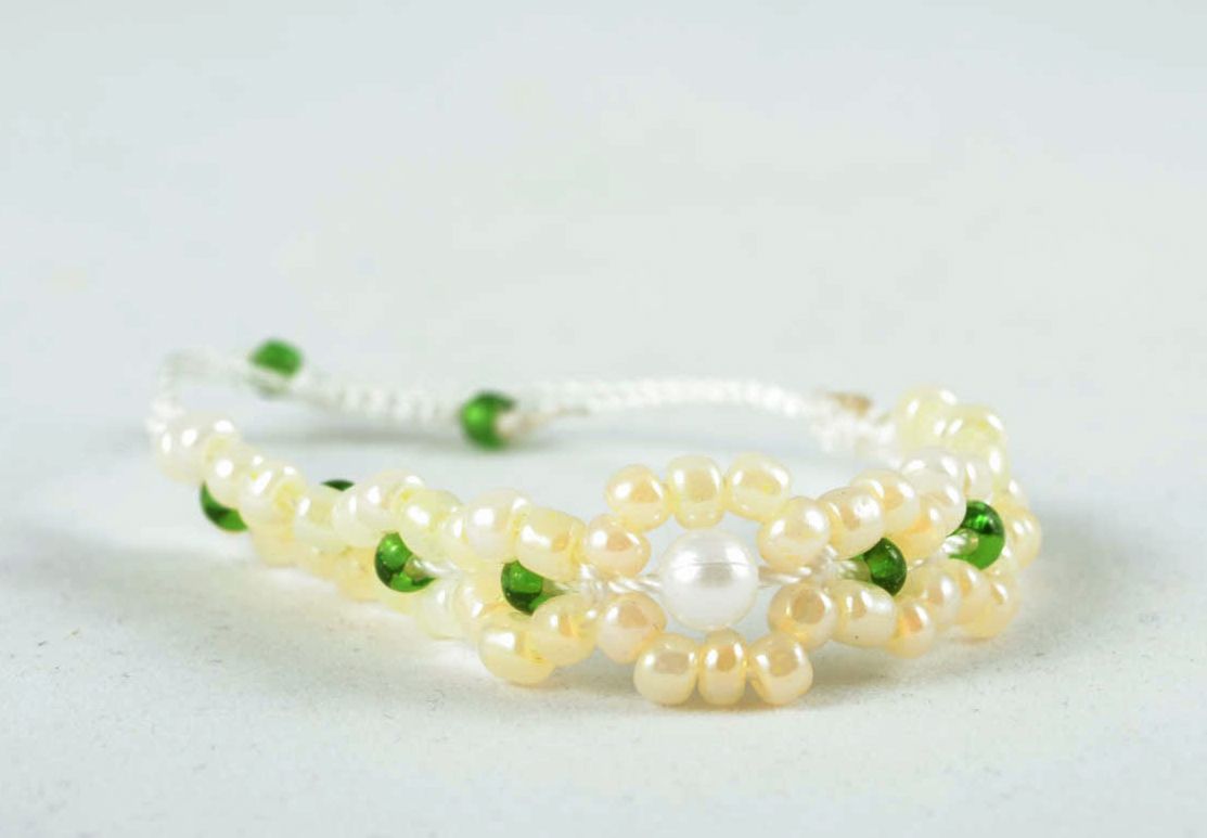 Handmade white and light green beads' white cord strand bracelet photo 2