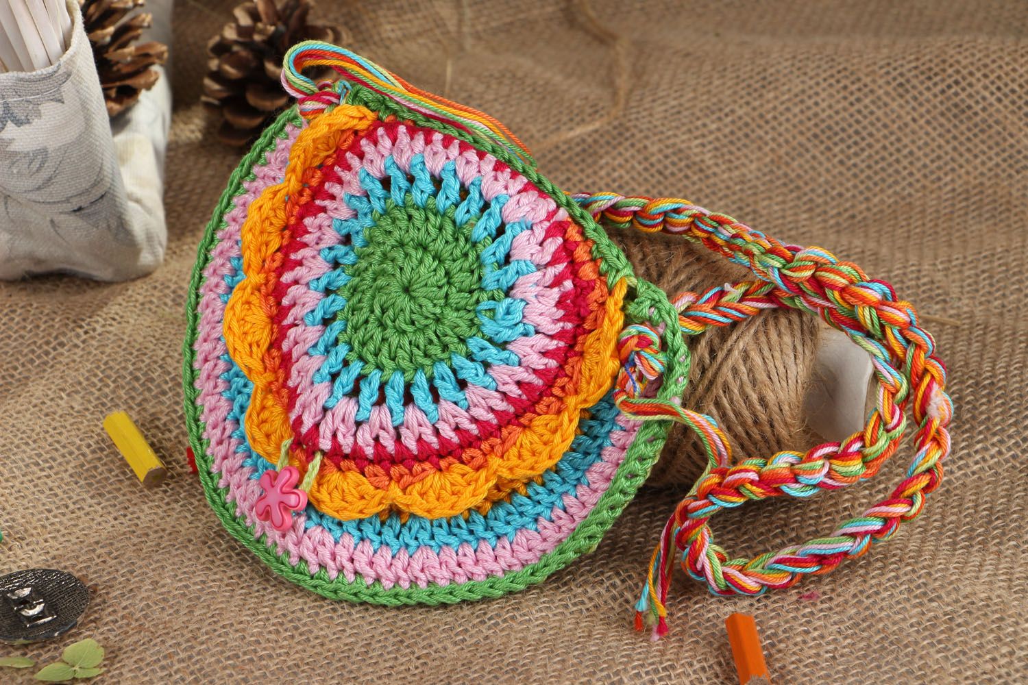 Round crocheted bag  photo 5