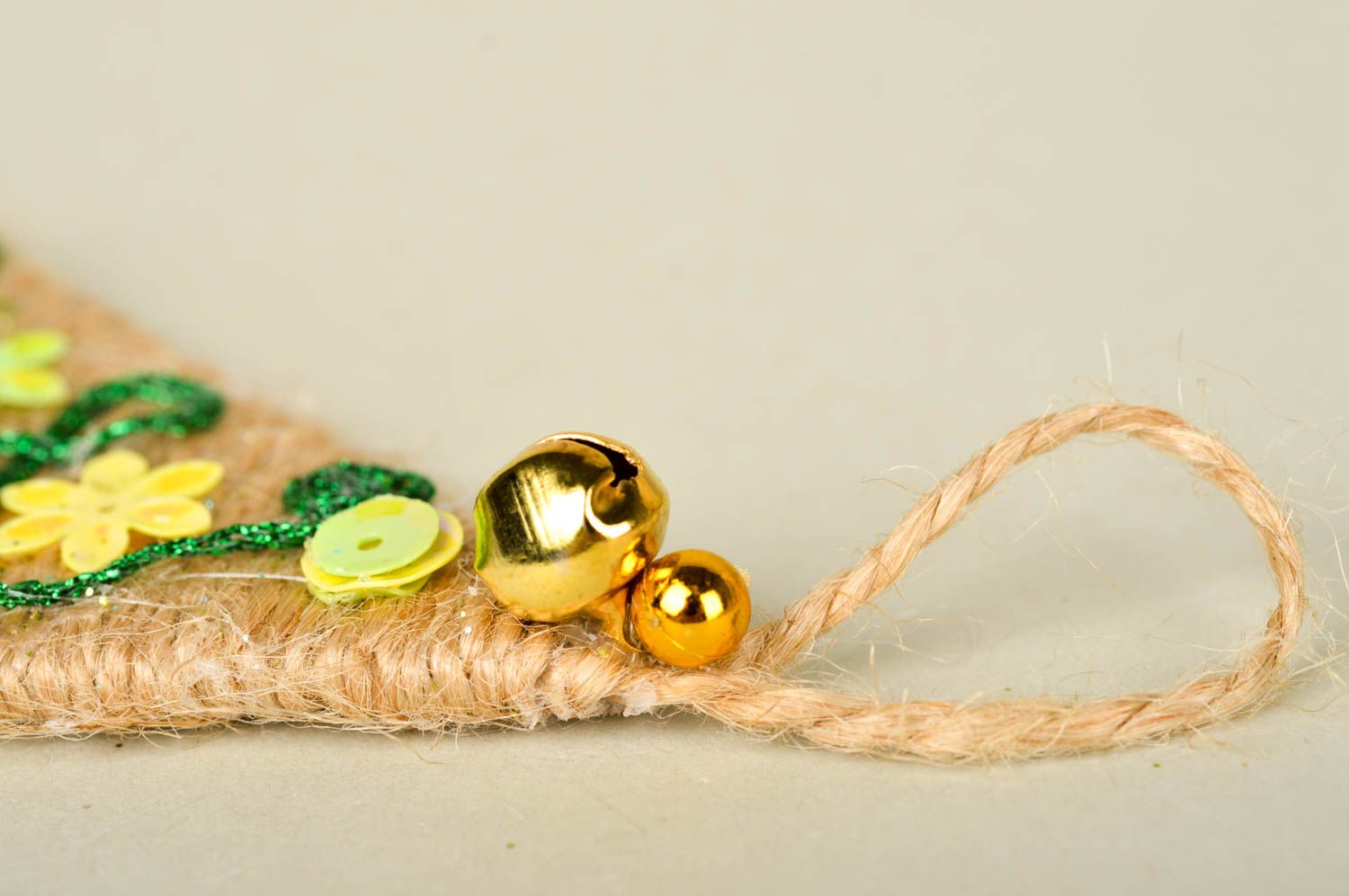 Елочная игрушка ручной работы игрушка елочка декоративная подвеска красивая фото 3