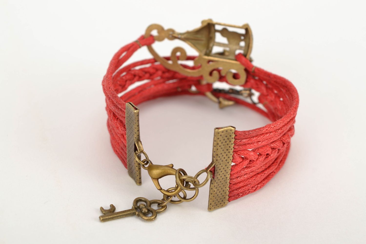 Red waxed cord bracelet photo 3