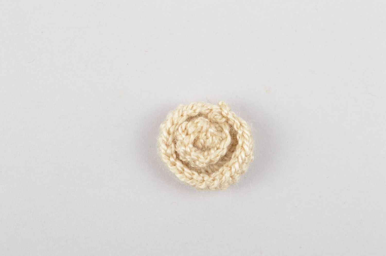 Handmade crocheted flower blank designer cute fittings blank for jewelry photo 3