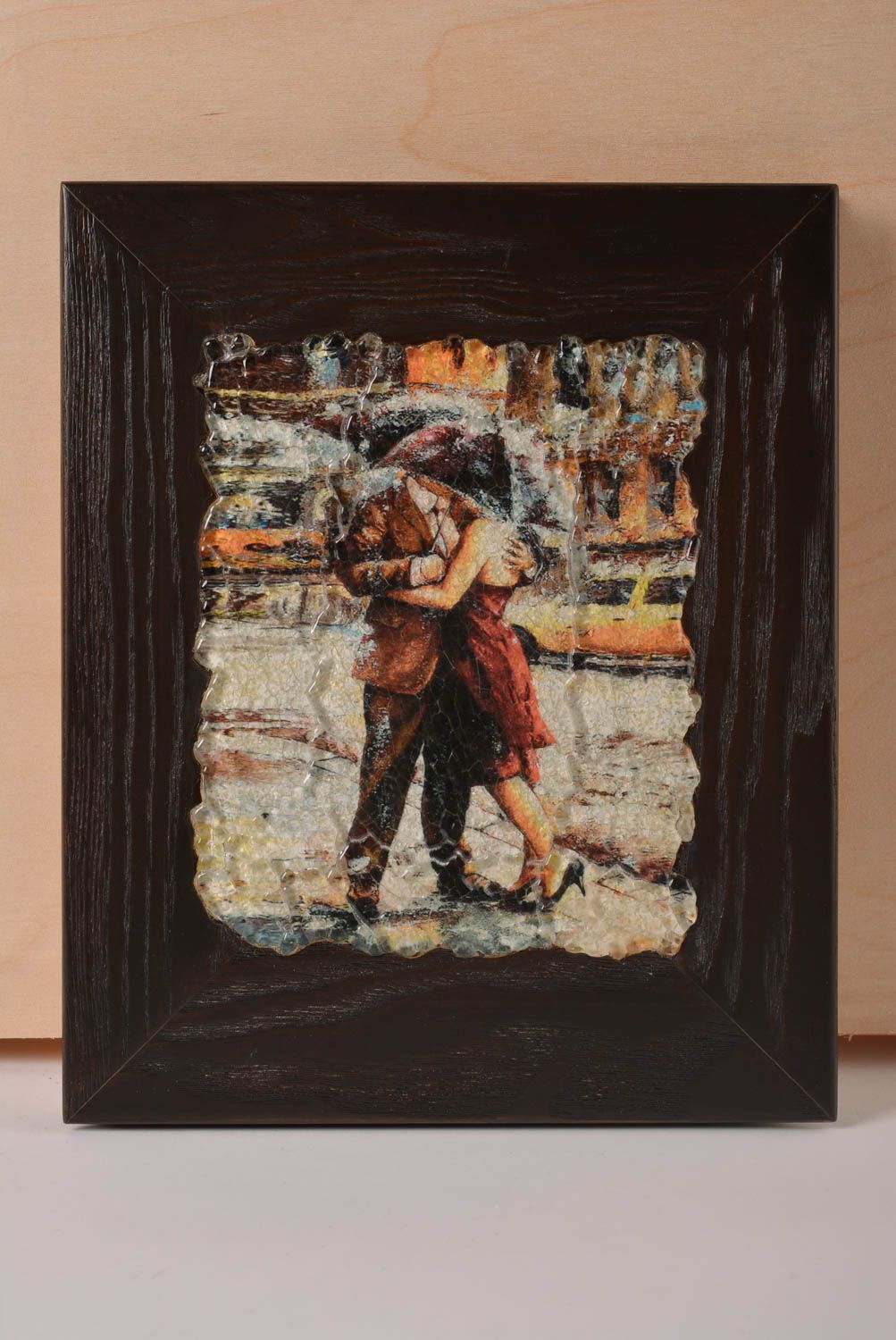 Панно на стену подарок ручной работы красивая картина из стекла Пара под дождем фото 1