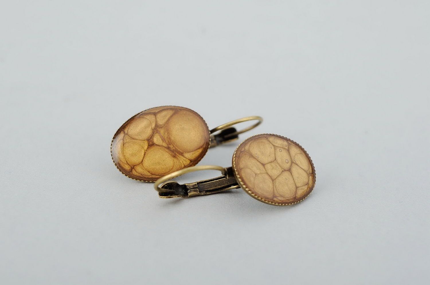 Oval earrings with epoxy photo 4