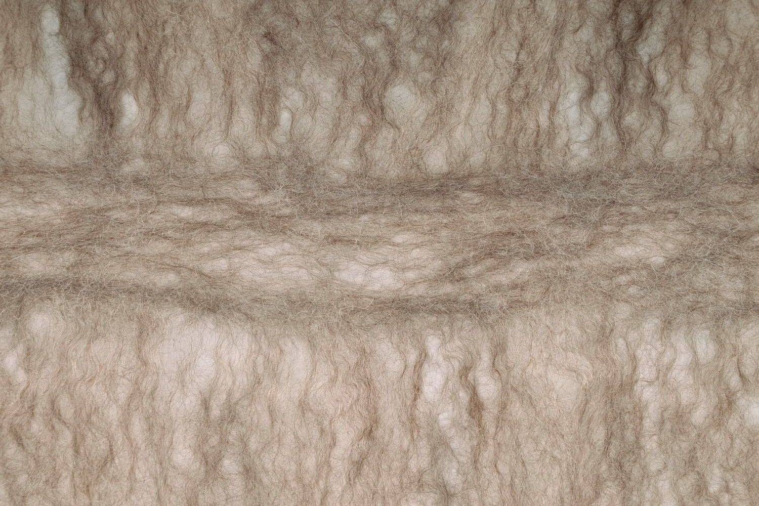 Grauer Schal aus natürlicher Wolle foto 5