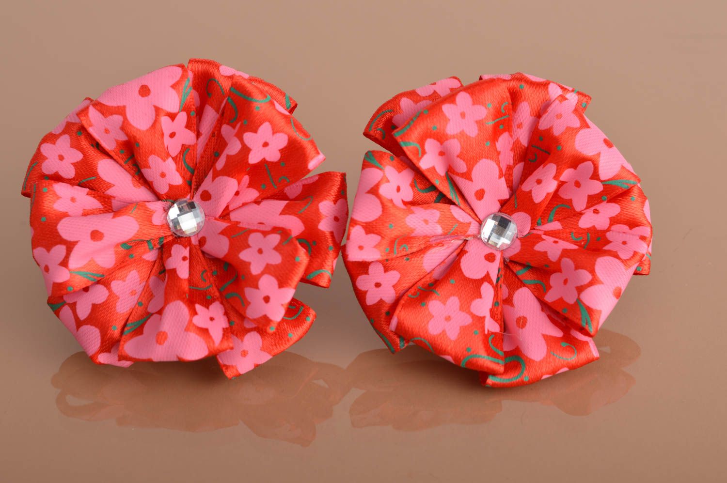 Handmade scrunchy designer accessory set of 2 items flower accessories photo 1