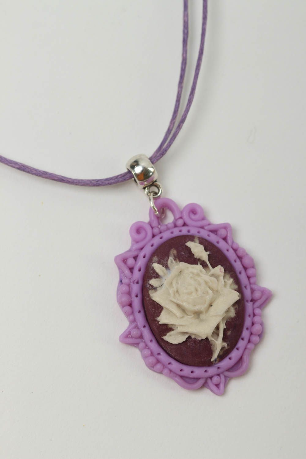 Colgante de arcilla polimérica lila accesorio para mujer bisutería artesanal foto 3