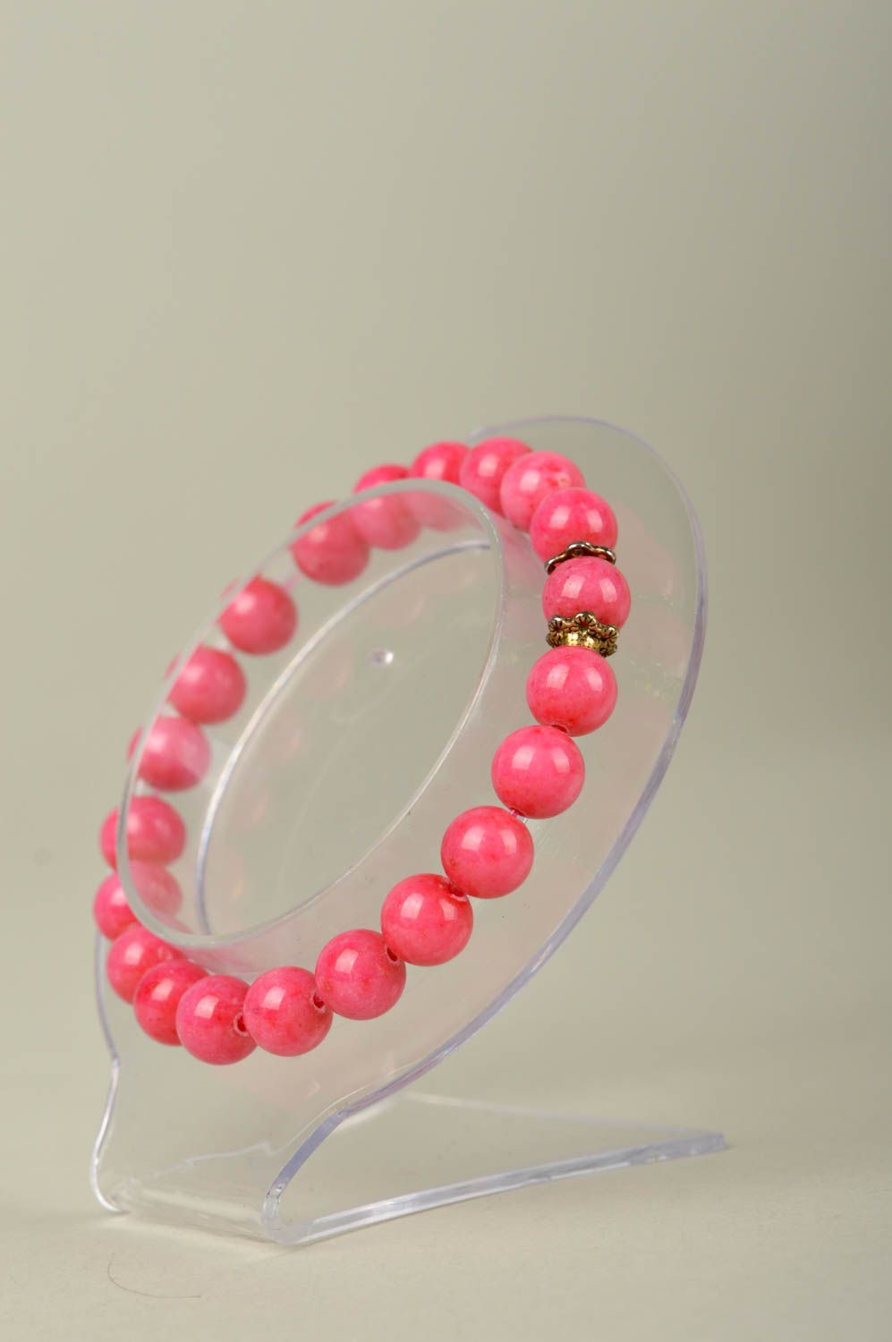Pulsera hecha a mano con cuentas rosada bisutería fina accesorio de mujer foto 4