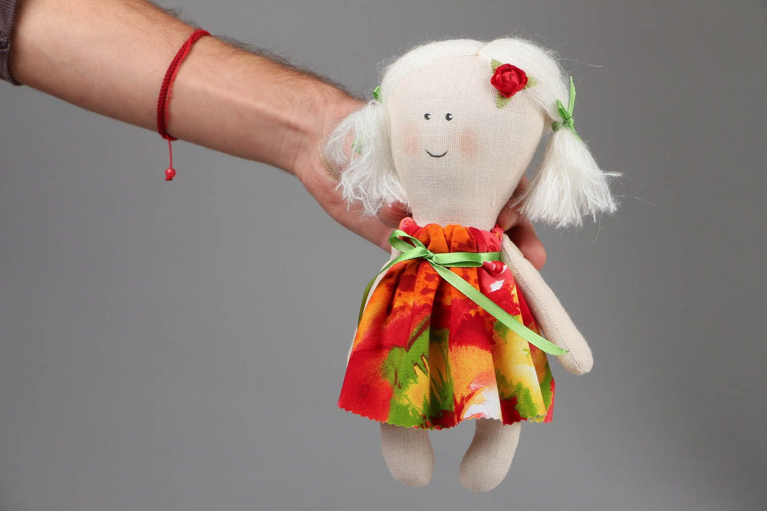 Peluche artisanale poupée en robe faite main photo 4