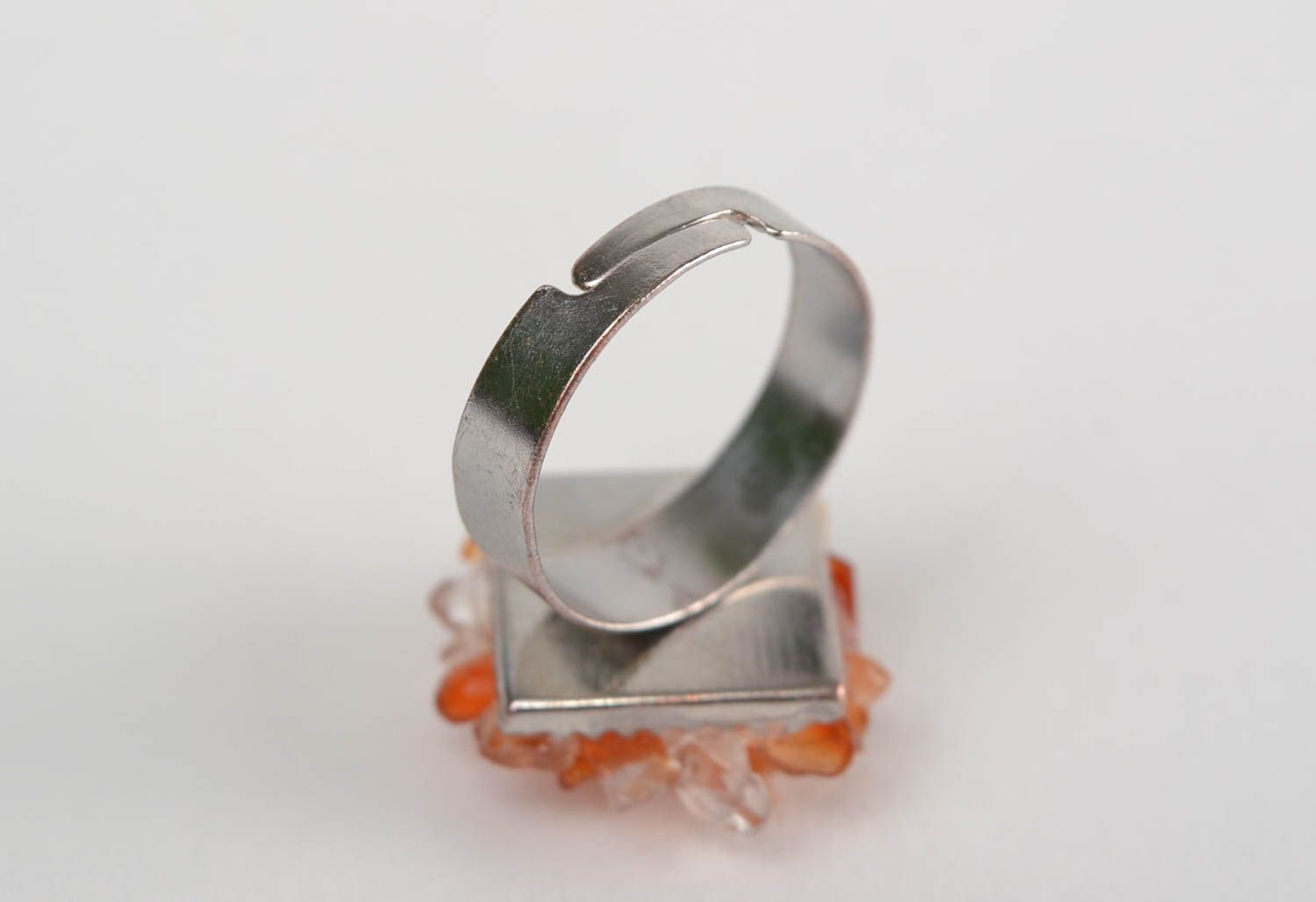 Кольцо с самоцветами оранжевое на основе из металла красивое ручной работы фото 5