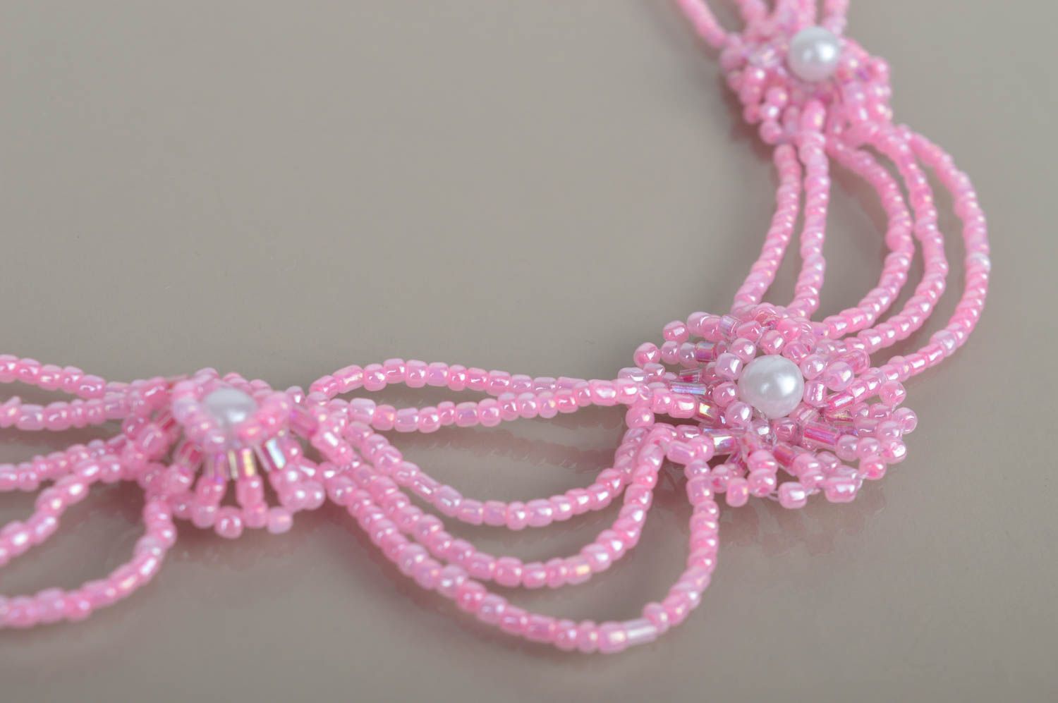 Украшение ручной работы розовое колье из бисера нарядное ожерелье из бисера фото 3