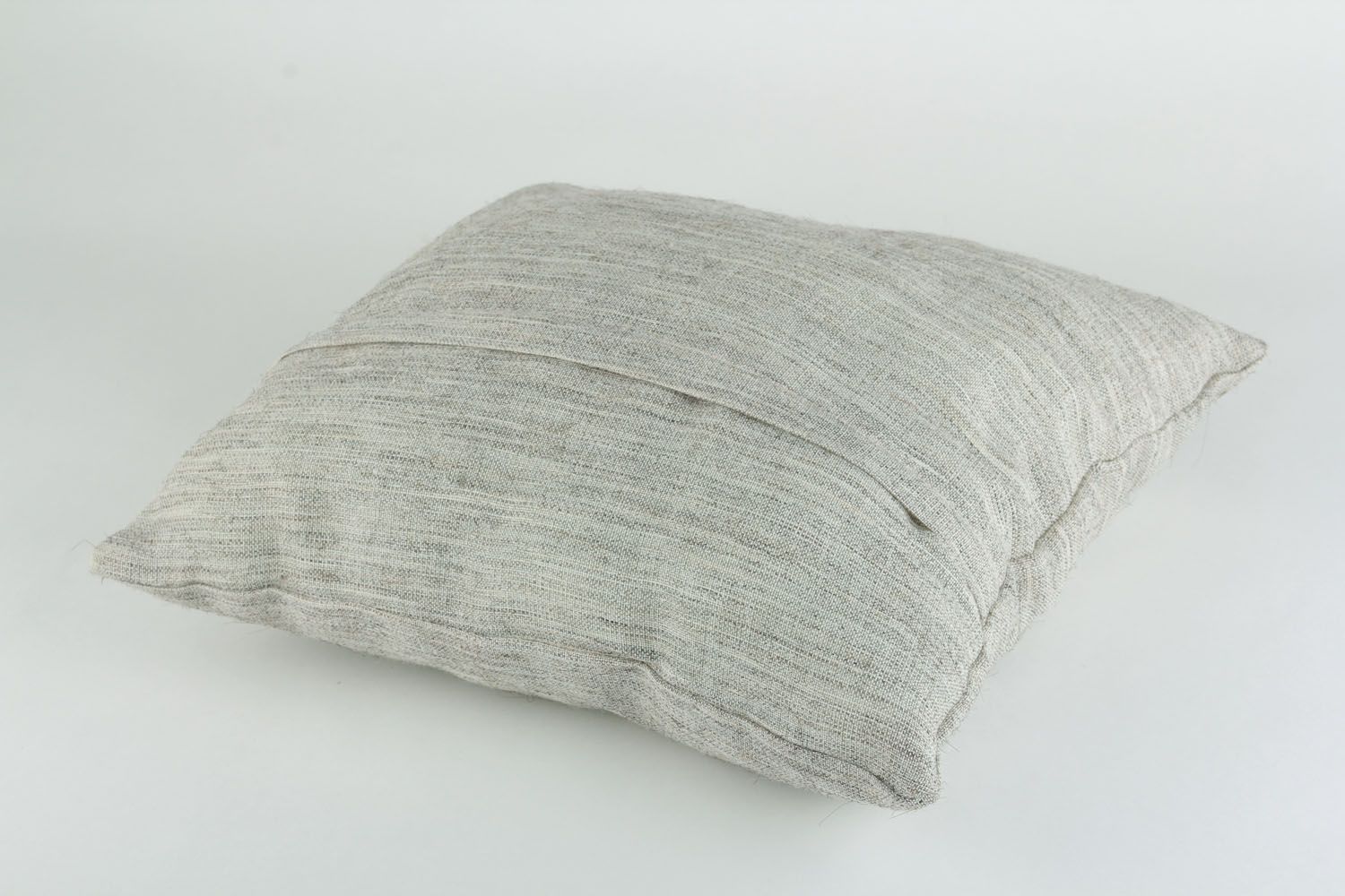Подушка для дивана  фото 1