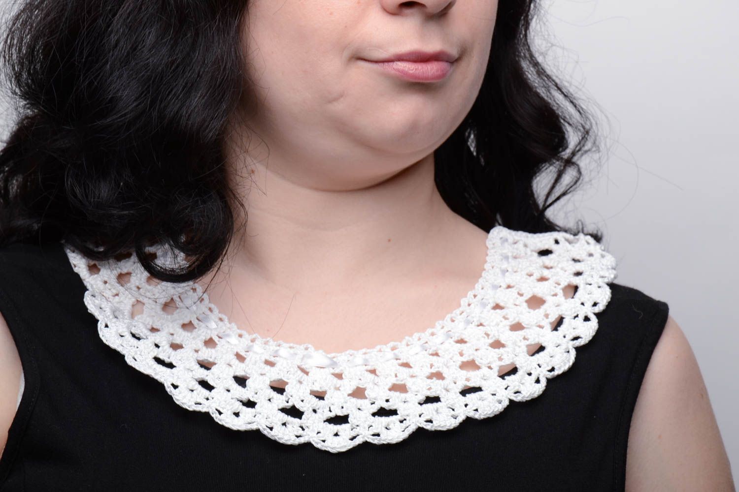 Detachable crochet collar photo 5