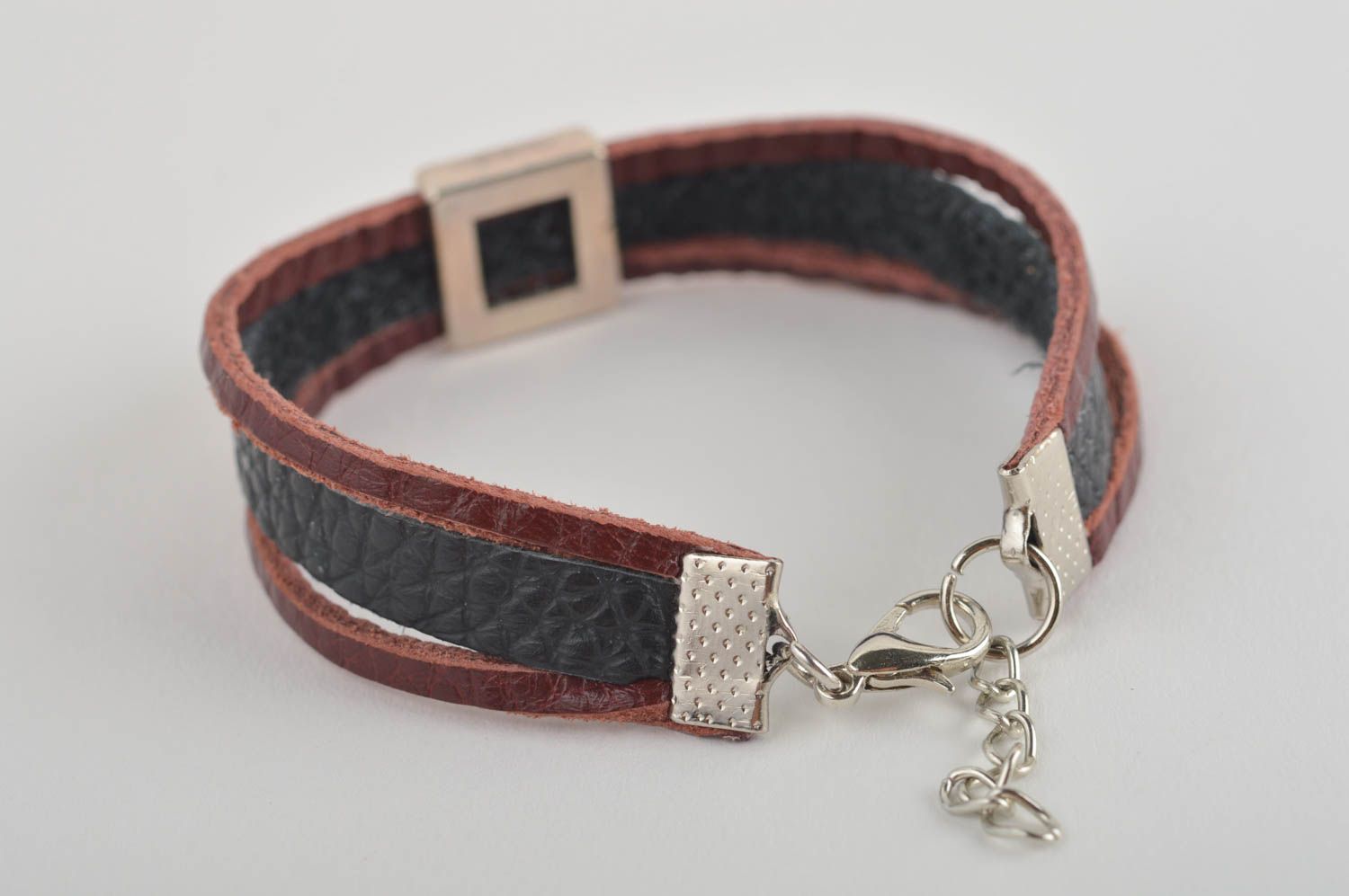Handmade leather accessory stylish wrist bracelet designer stylish bracelet photo 5