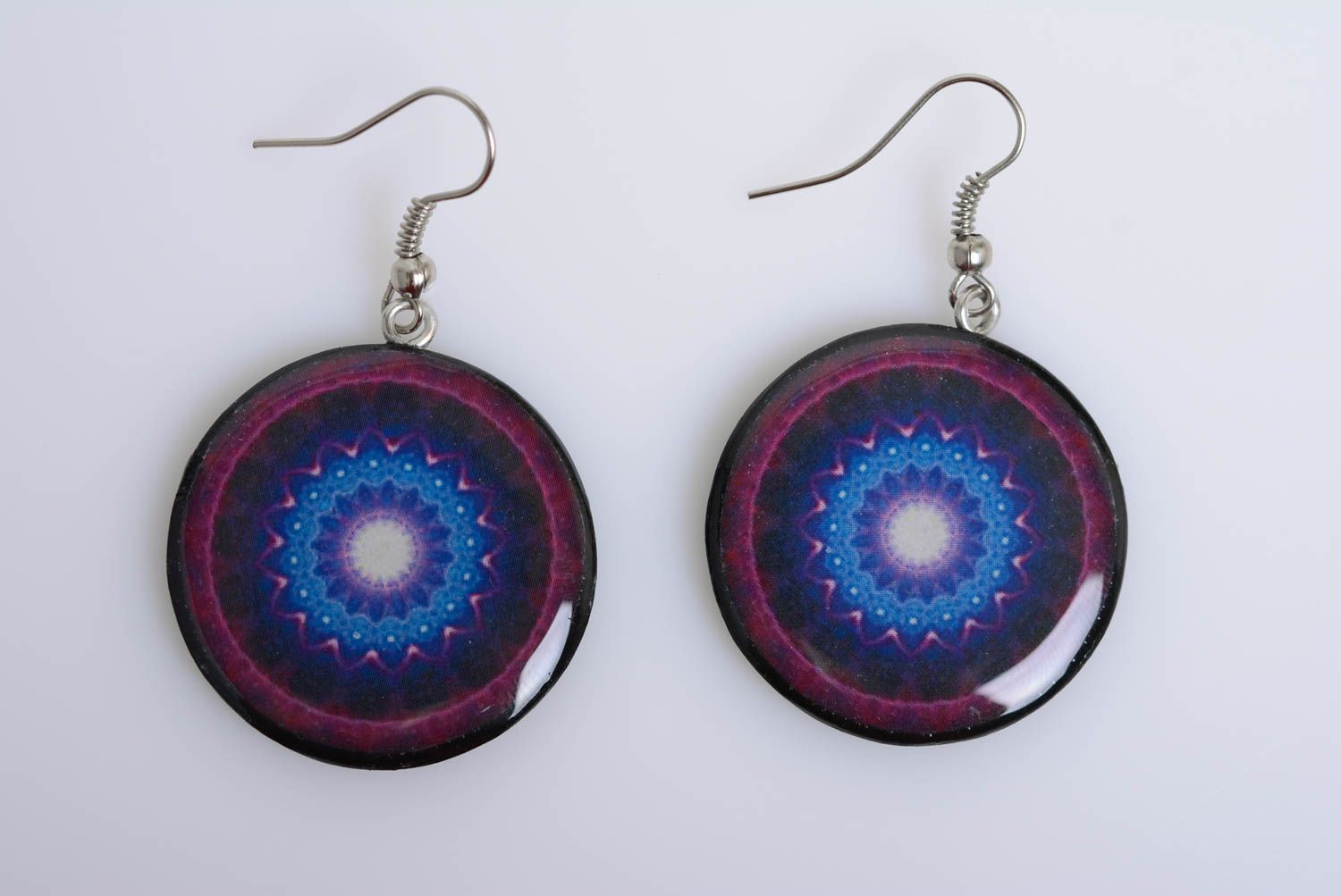 Handmade polymer clay round dangling earrings with decoupage violet and blue photo 3