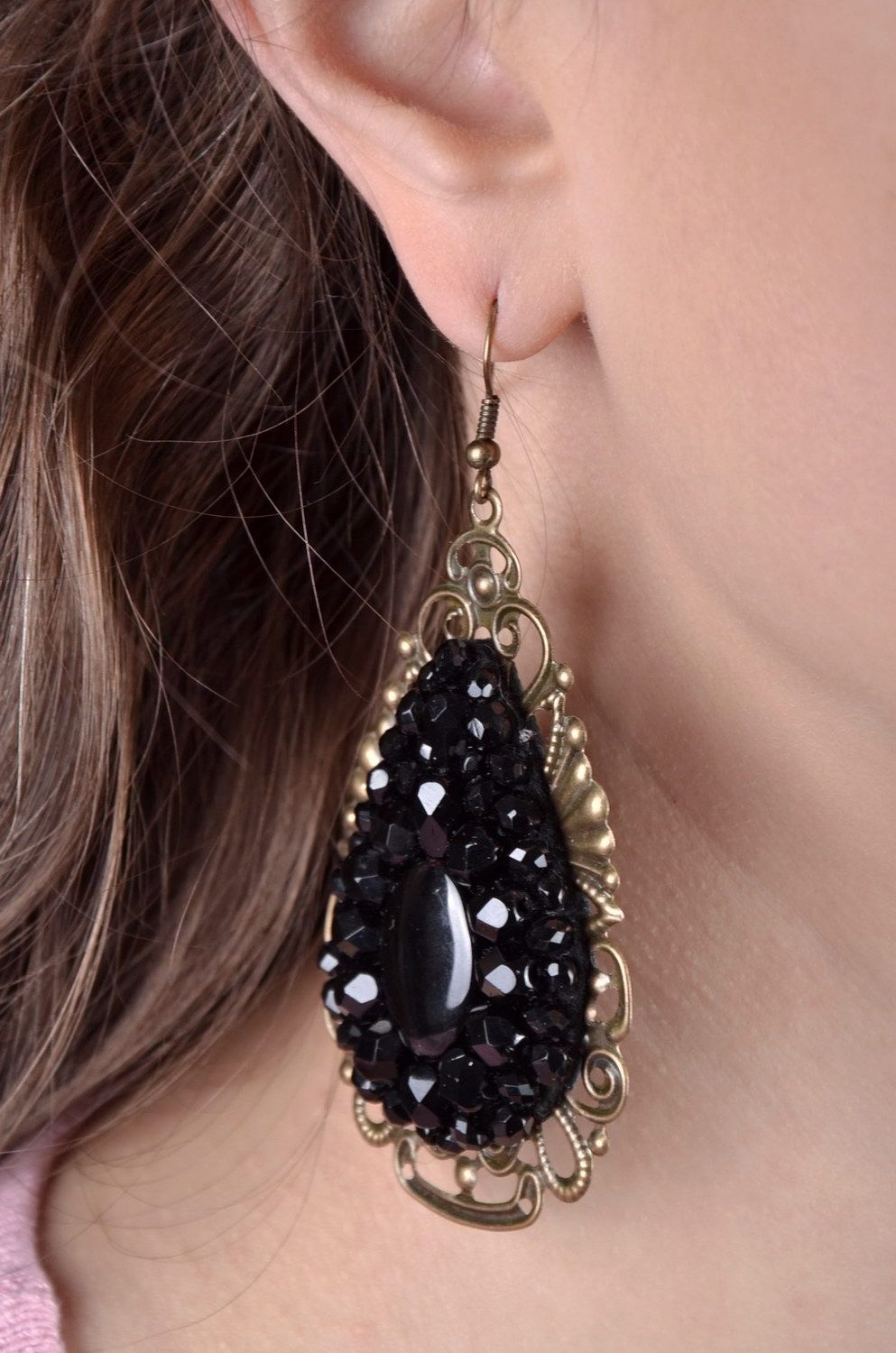 Earrings with crystals and onyx photo 2