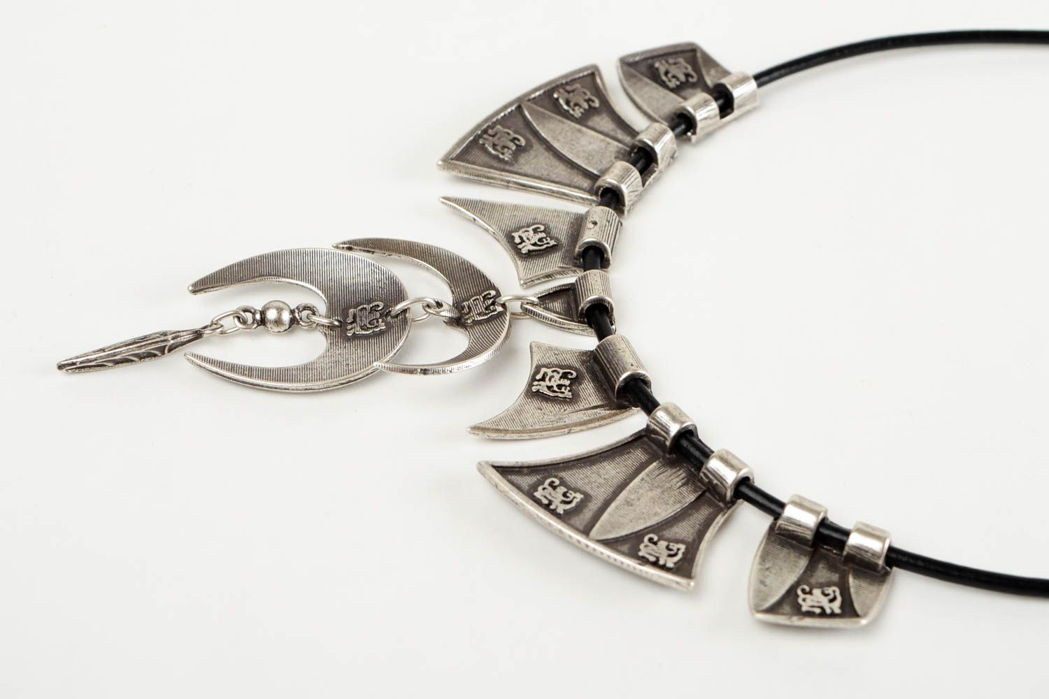 Handmade metal necklace designer stylish accessory fashion women gift idea  photo 4