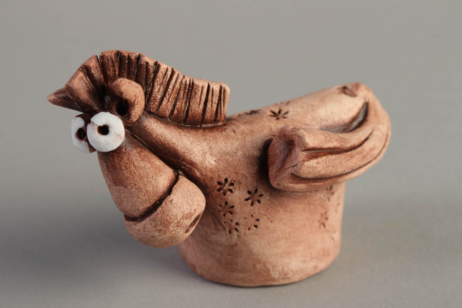 Свистулька из глины хэнд мэйд керамическая свистулька глиняная игрушка Лошадь фото 1