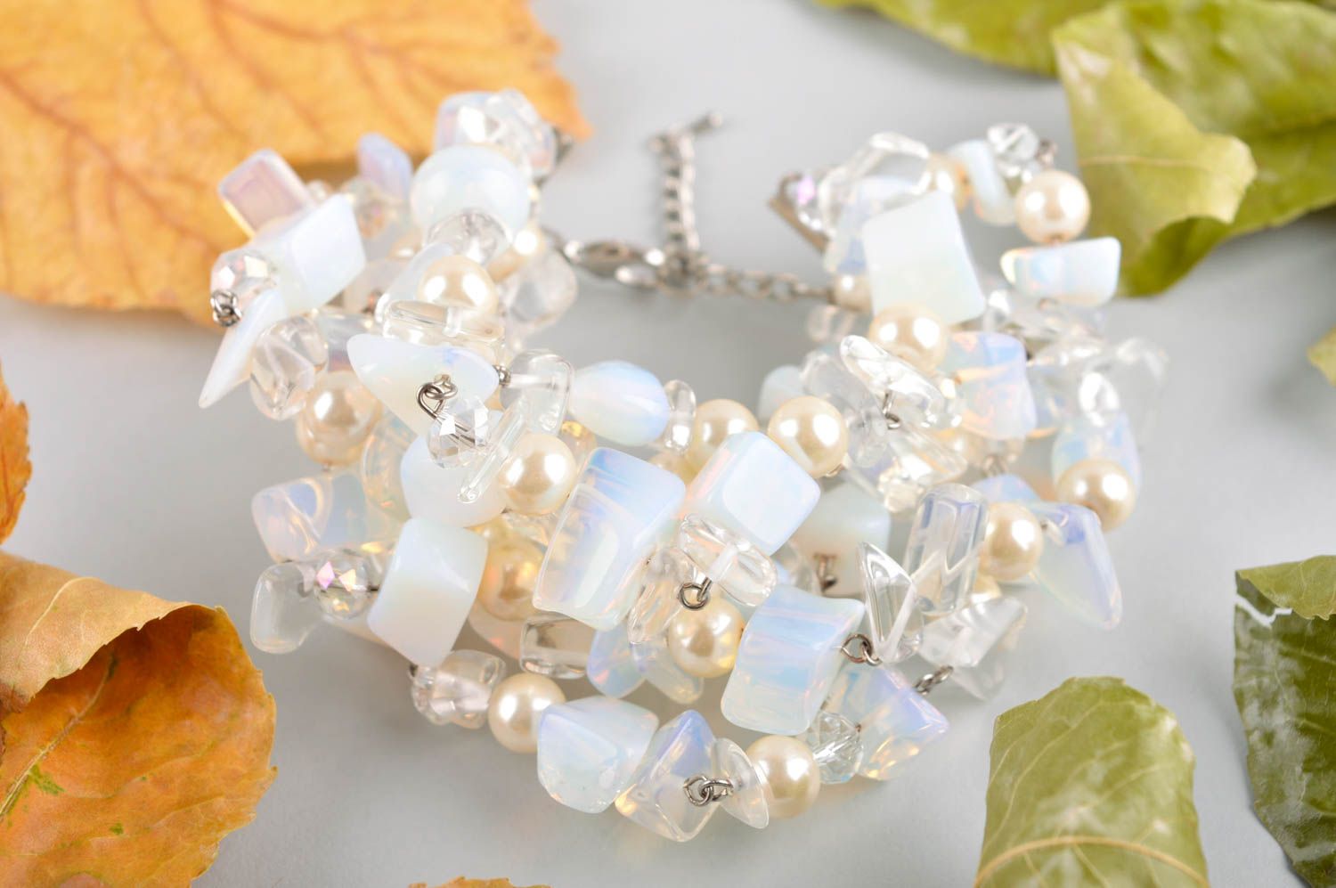 Handmade accessories beautiful white bracelet design jewelry gift for girls photo 1