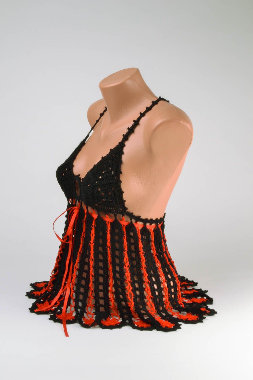 Red and black crocheted top photo 2
