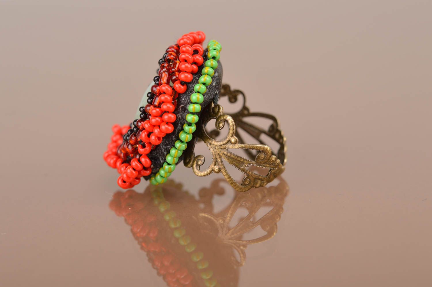 Handmade Ring mit Stein Rocailles Schmuck Accessoire für Frauen Blume rot foto 5