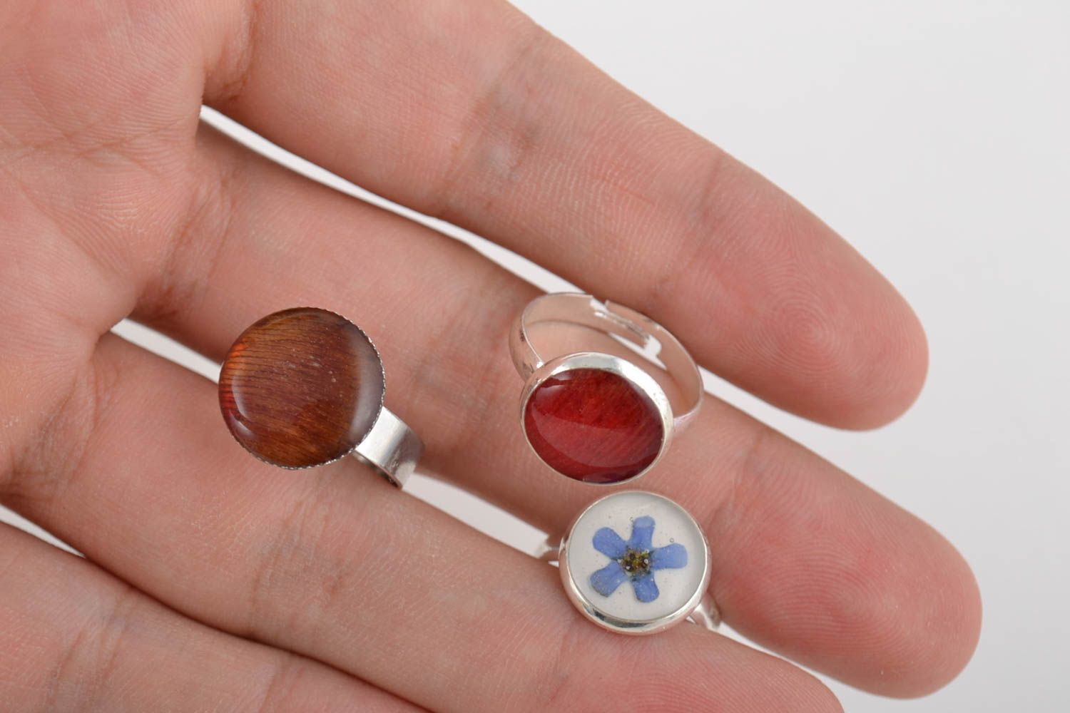 Set of 3 handmade designer jewelry rings with metal basis and epoxy resin photo 5