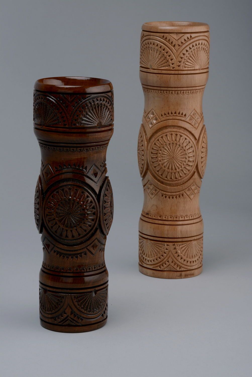 Vase artisanal en bois pour fleurs séchées  photo 4