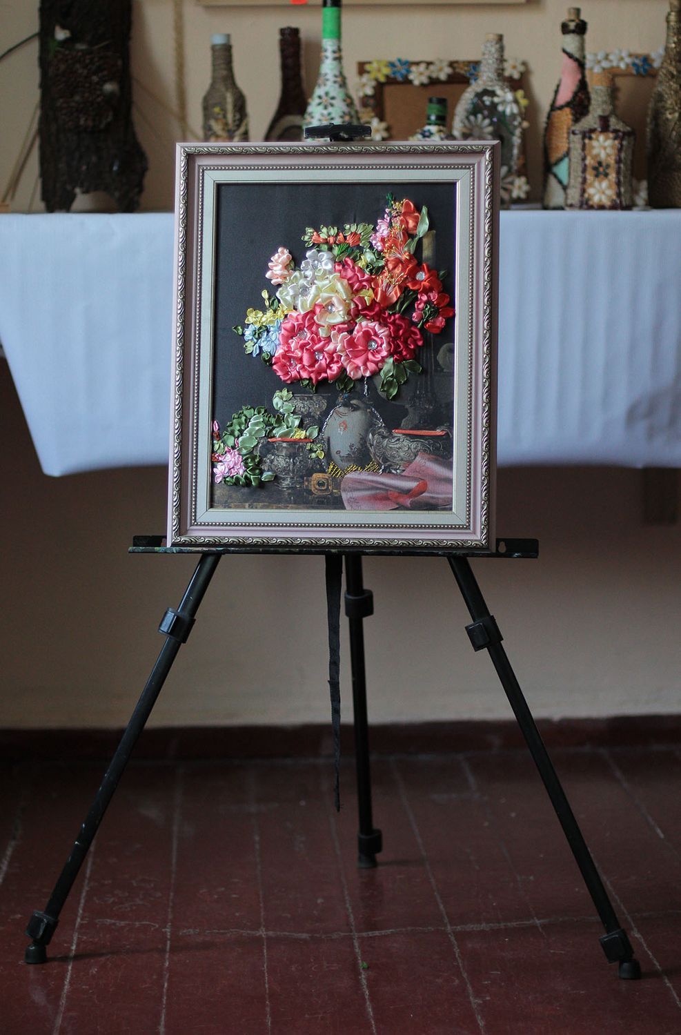 Картина вышитая лентами ручной работы картина на стену картина с цветами фото 5