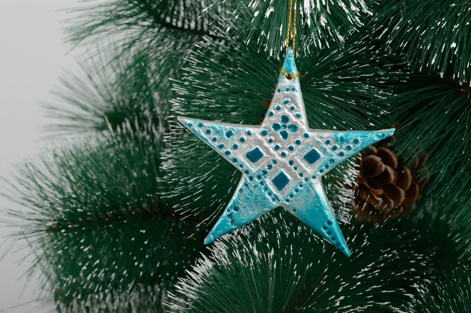 Игрушка на елку хэнд мэйд декор для дома игрушка из глины Голубая звезда фото 1