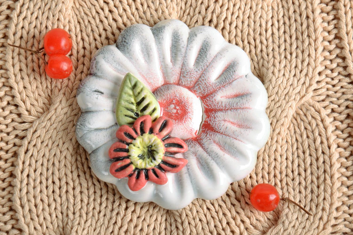 Kühlschrankmagnet aus Keramik Blume foto 1