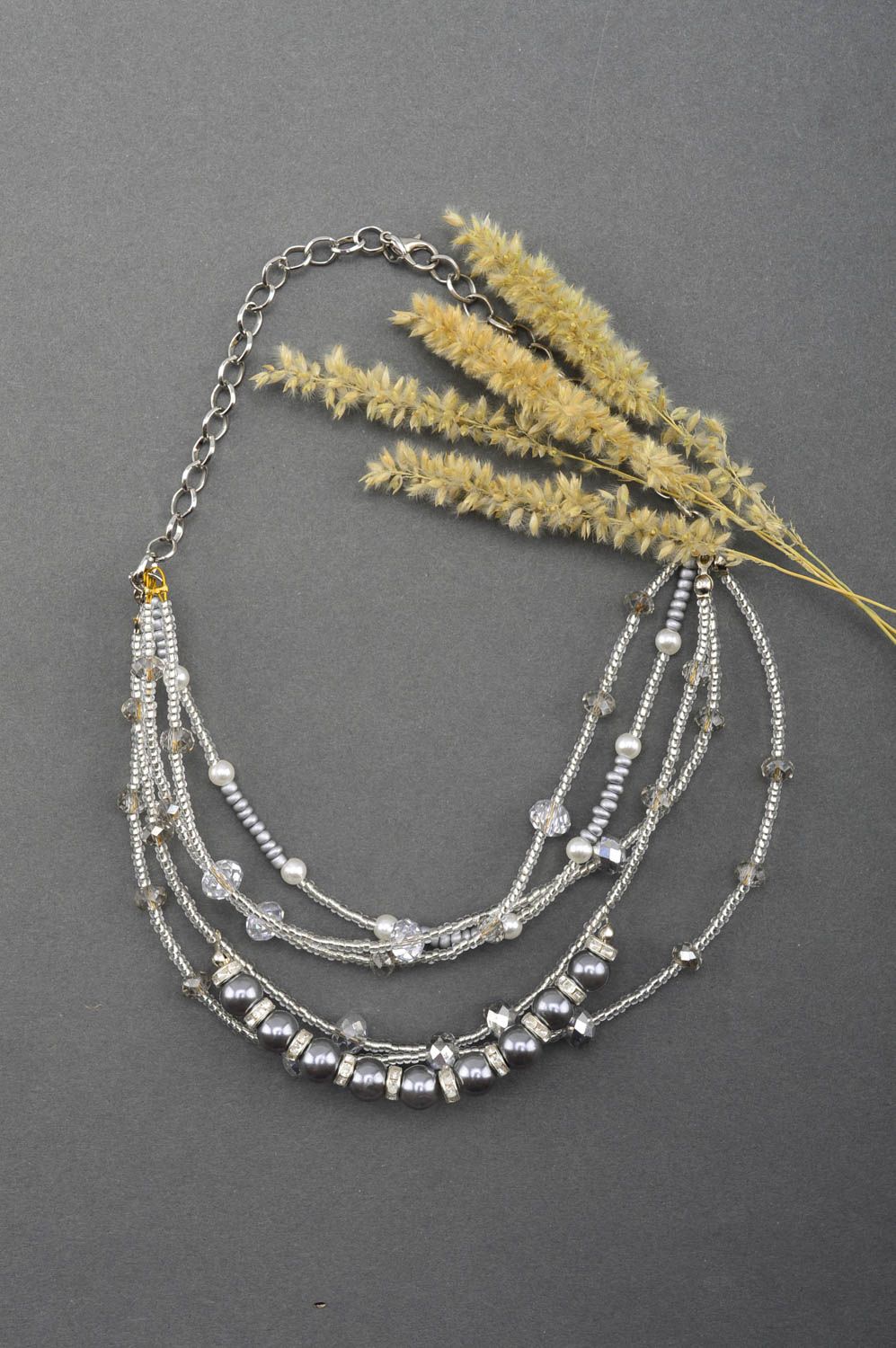 Collier chaîne avec cristaux Bijou fait main perles de rocaille Accessoire femme photo 1