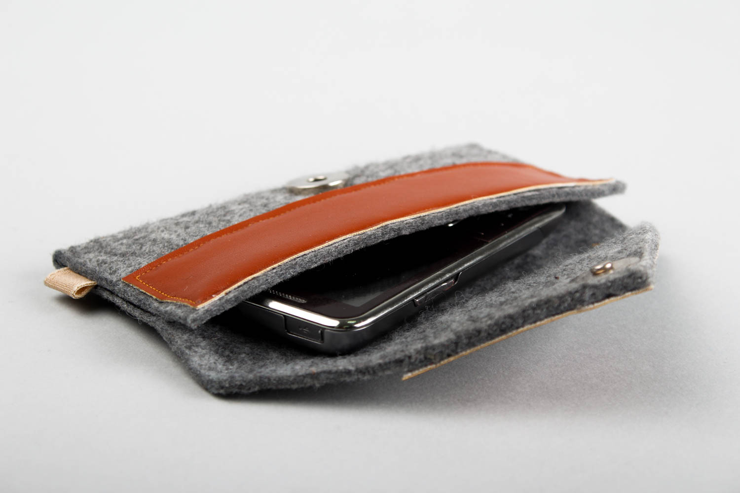 Handmade woolen phone case designer case for gadget woolen phone case wallet photo 3