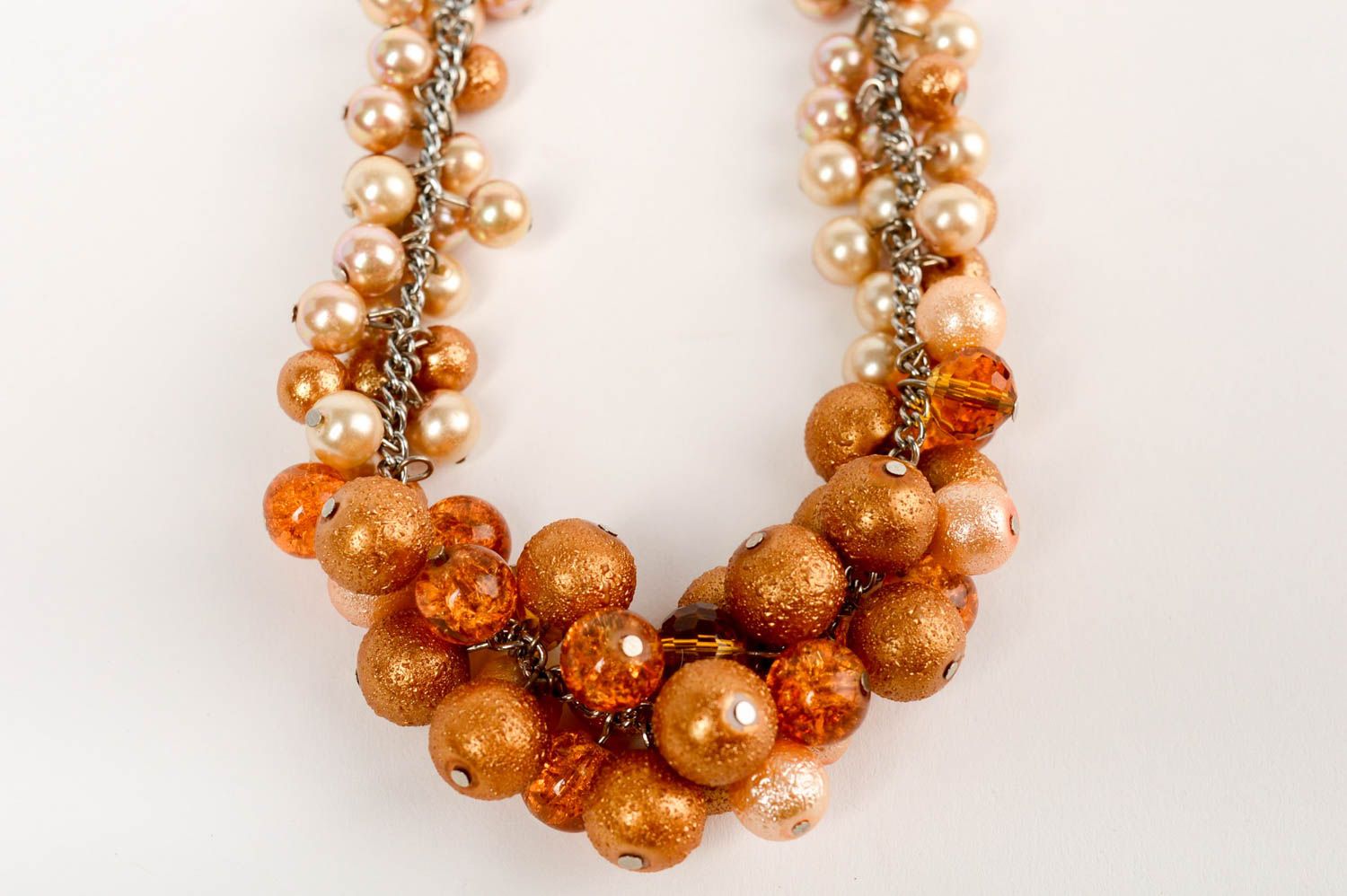 Beautiful handmade ceramic pearl bead necklace on chain basis photo 3