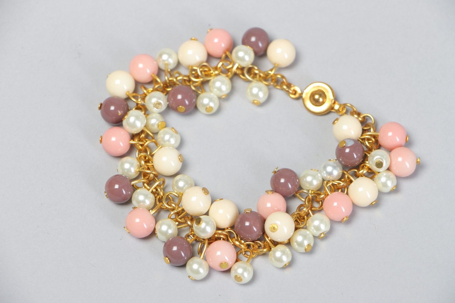Bracelet en perles fantaisie de couleurs délicates fait main cadeau pour femme photo 2