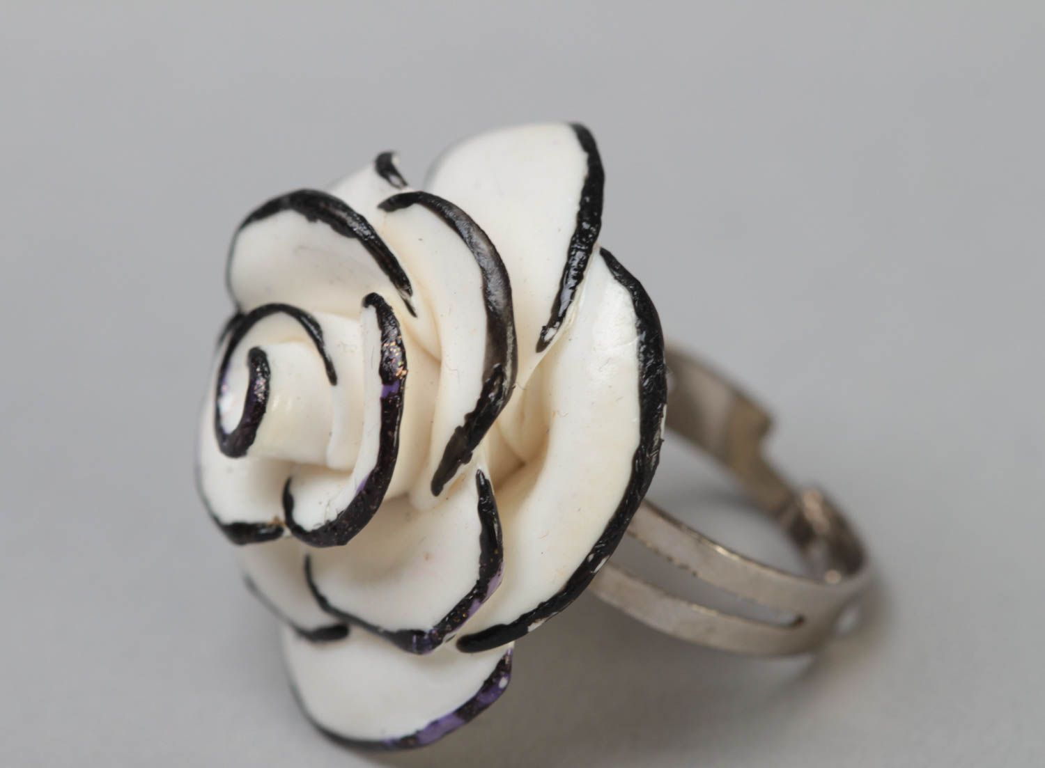 Handmade designer polymer clay floral jewelry ring with white and black rose photo 3