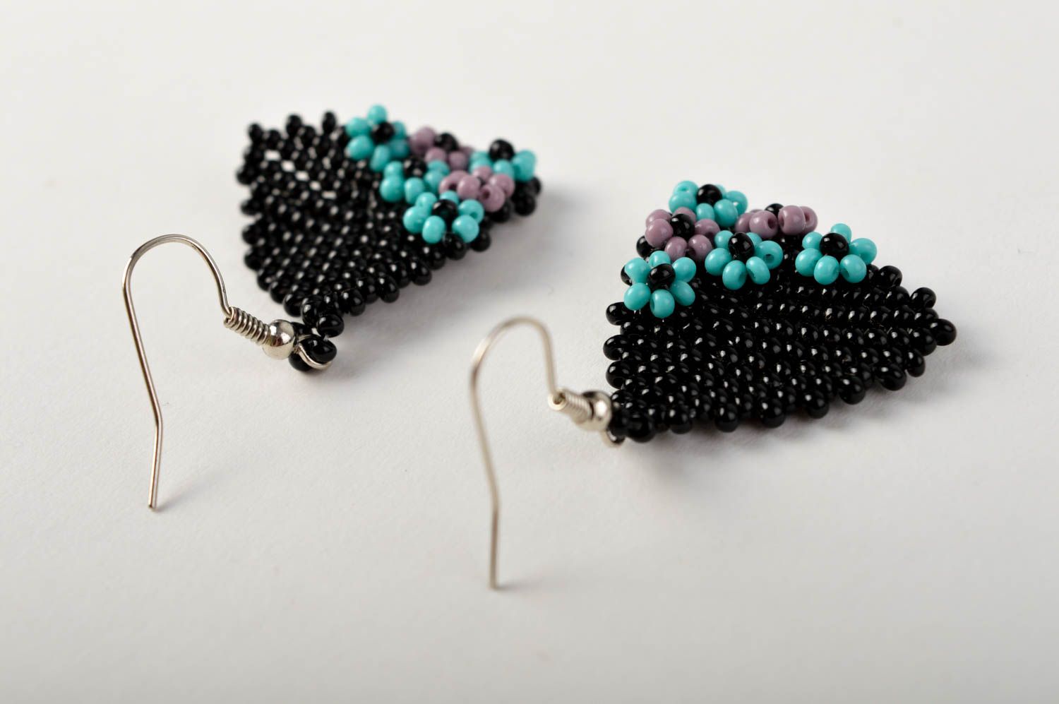 Unusual handmade beaded earrings fashion tips costume jewelry designs gift ideas photo 5