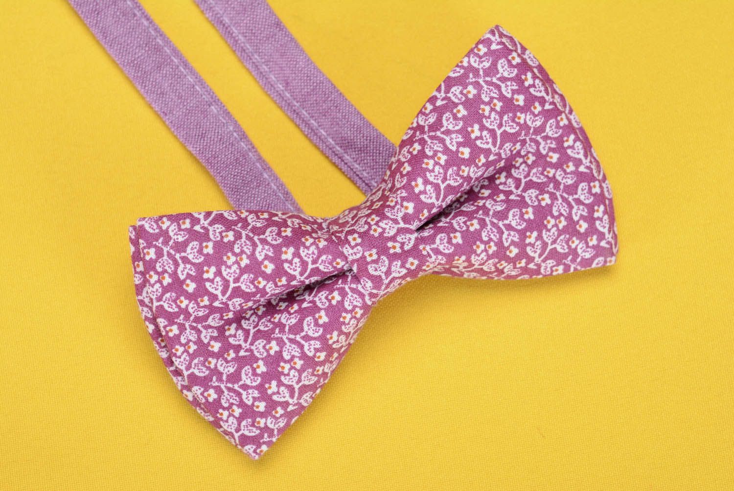 Violet bow tie made of cotton photo 3