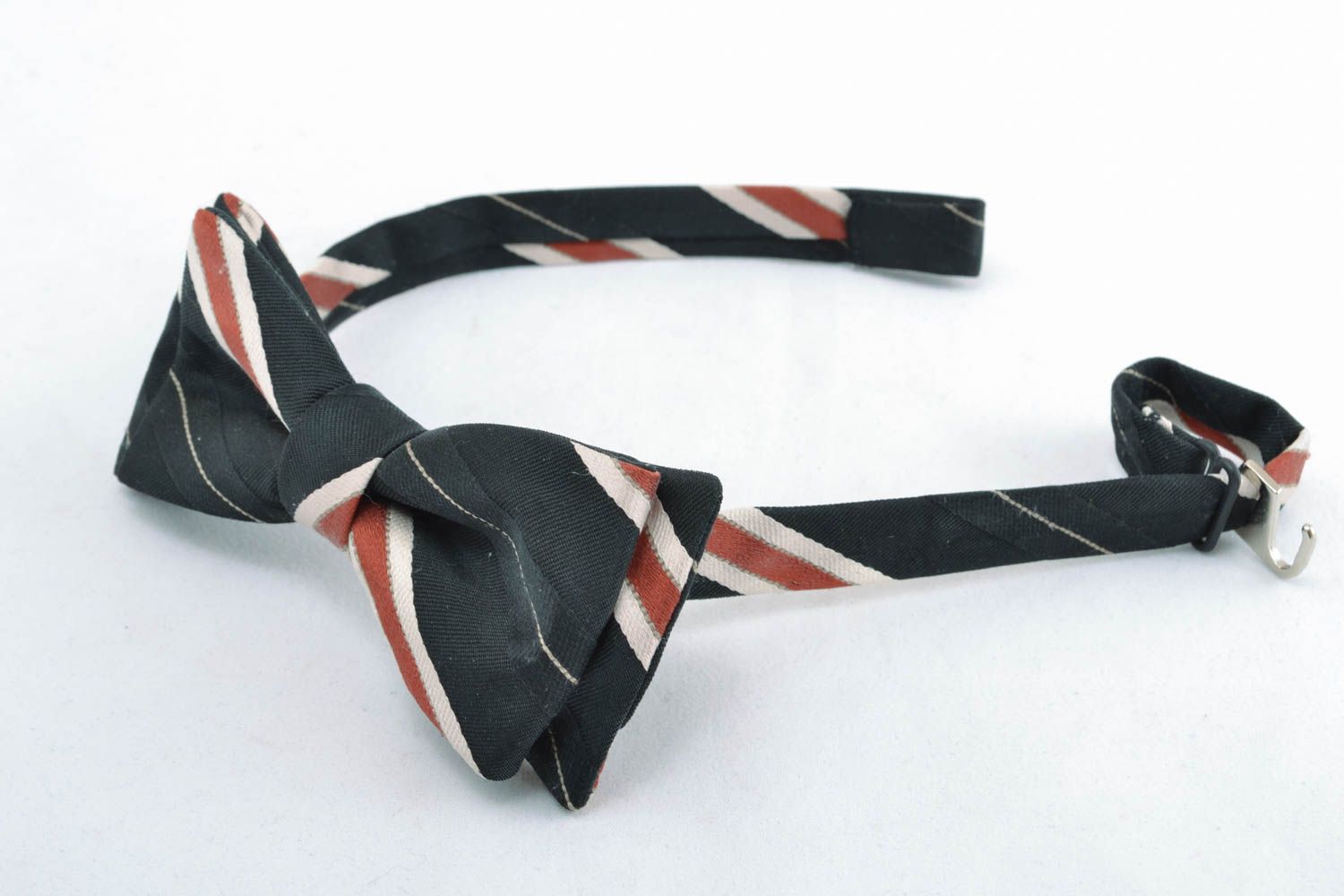 Cotton bow tie with fastener photo 1