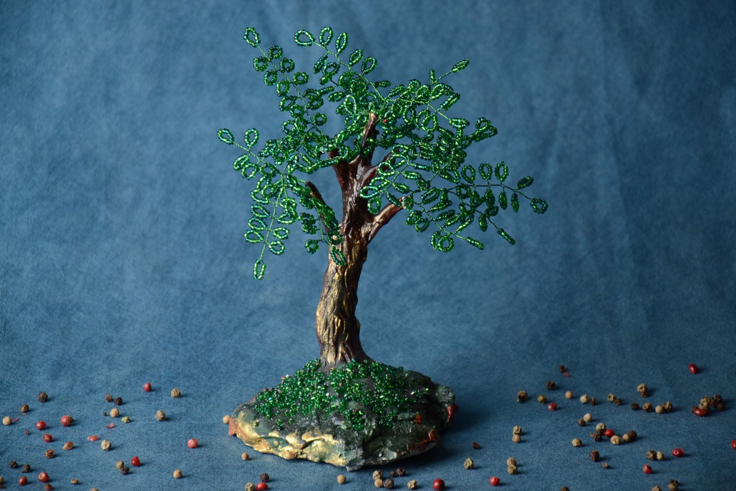 Handgemachter künstlicher bemalter lackierter Glücksbaum aus Glasperlen für Haus foto 1
