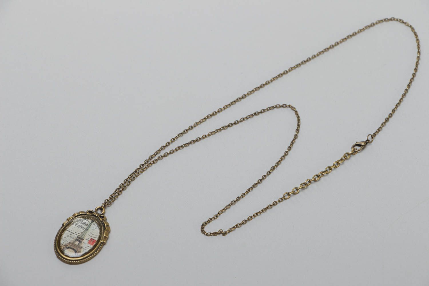 Beautiful handmade oval glass glaze pendant with chain photo 2