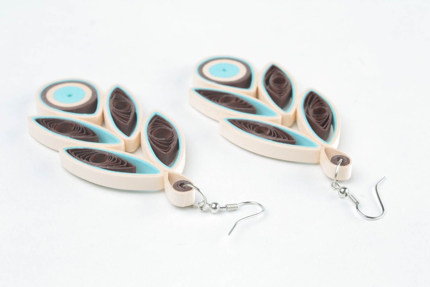 Long earrings made using the art quilling photo 2