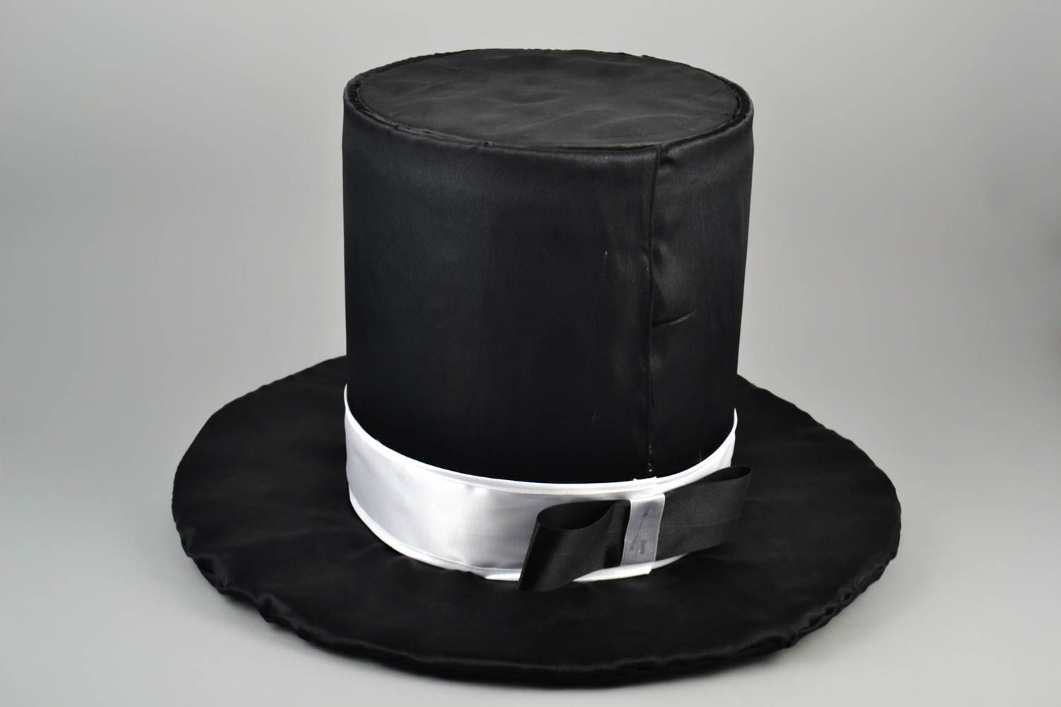 Шляпа на машину ручной работы оформление свадьбы все для свадьбы черная фото 3