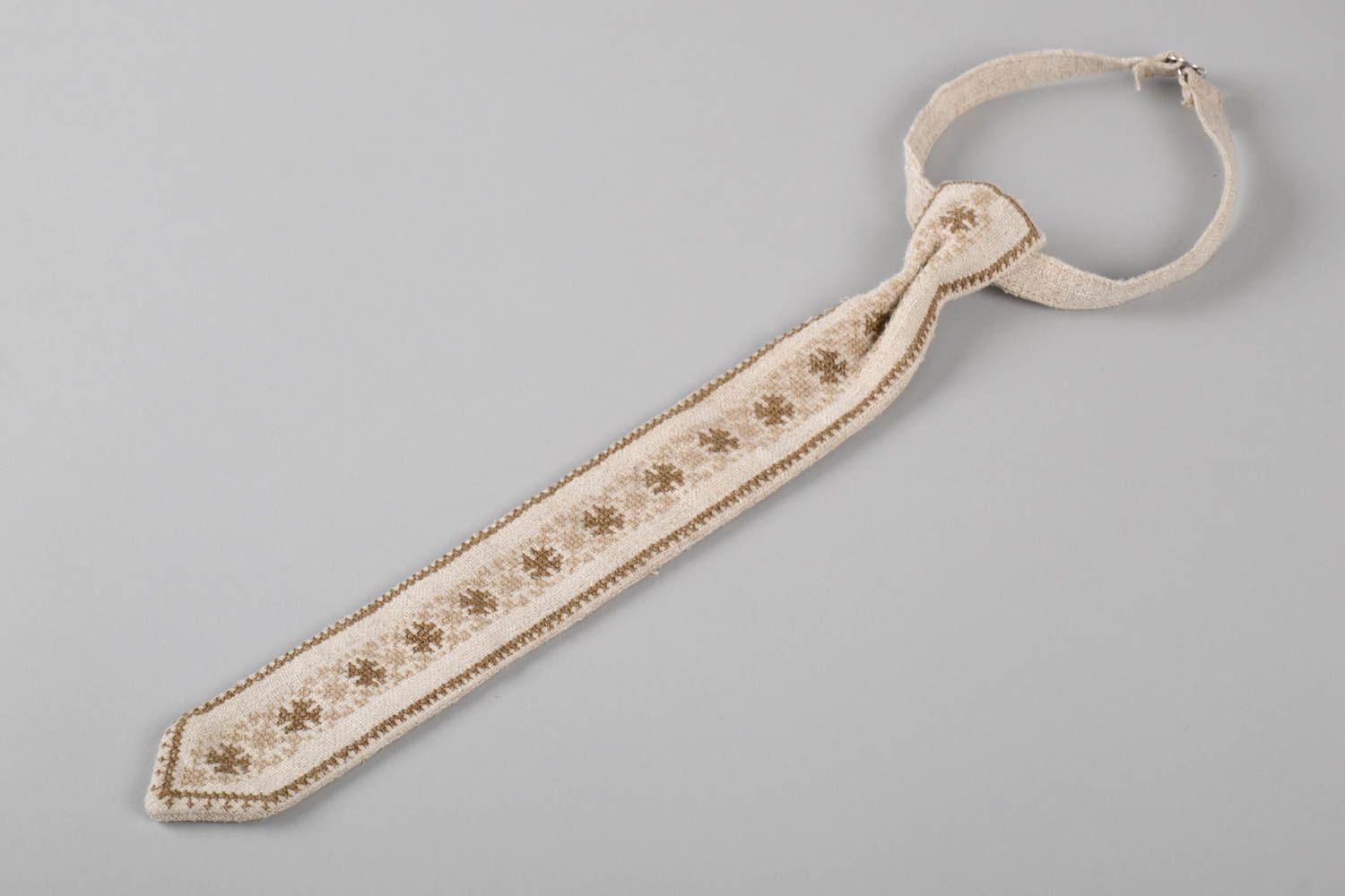 Handmade Leinen Krawatte Herren Accessoire ausgefallenes Geschenk mit Stickerei foto 1