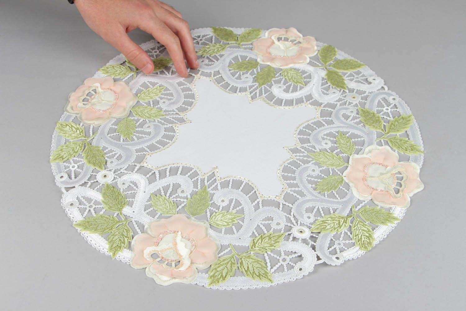 Guardanapo oval painel feito à mão Rosas guardanapo decorativo de tecido foto 5